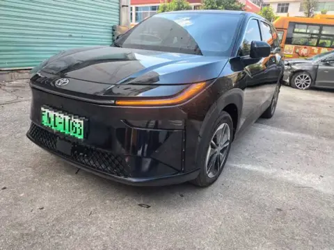 Toyota bZ3X 2025 520 Pro+ Intelligent Driving Edition — thumbnail 1