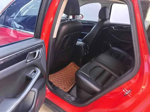 Zotye SR9 2017 2.0T Automatic Ultimate Dream Edition — thumbnail 3