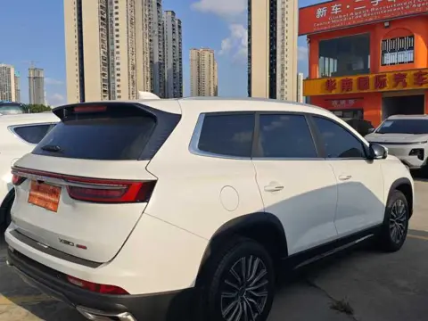 Jetour X90 2025 1.6T DCT Flagship Edition 5-Seater — thumbnail 3