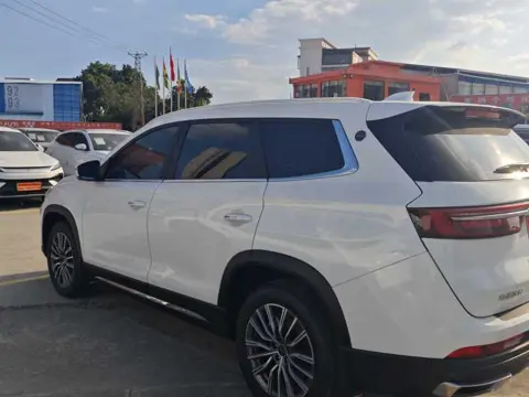 Jetour X90 2025 1.6T DCT Flagship Edition 5-Seater — thumbnail 4