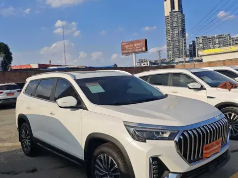 Jetour X90 2025 1.6T DCT Flagship Edition 5-Seater — thumbnail 9