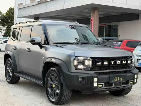 Jetour Traveller 2023 2.0T 4WD Crossing PRO — thumbnail 3
