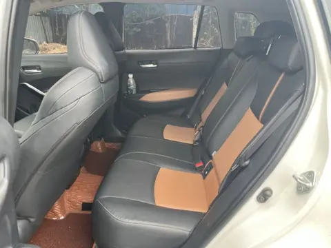 Toyota Frontlander 2023 2.0L CVT Leading Edition — thumbnail 7