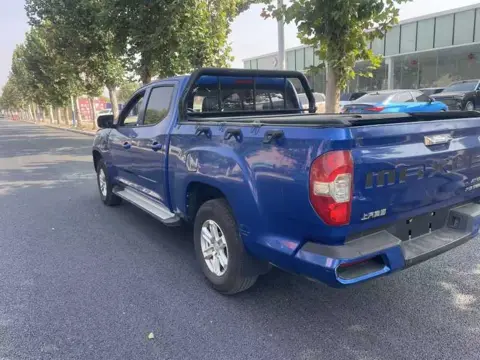 SAIC Maxus T60 2017 2.0T Petrol Automatic 2WD High-Chassis Elite Standard Bed — thumbnail 6