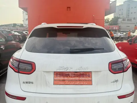 Zotye SR9 2017 2.0T Automatic Ultimate Heart Edition — thumbnail 7