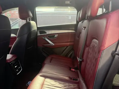 Jetour X70 PLUS 2023 1.5T DCT Warrior PLUS 7-Seater — thumbnail 5