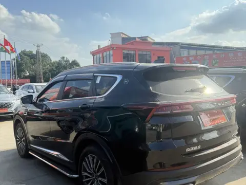 Jetour X70 PLUS 2023 1.5T DCT Warrior PLUS 7-Seater — thumbnail 8
