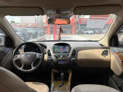 Hyundai ix35 2012 2.0L Automatic 2WD GL — thumbnail 6
