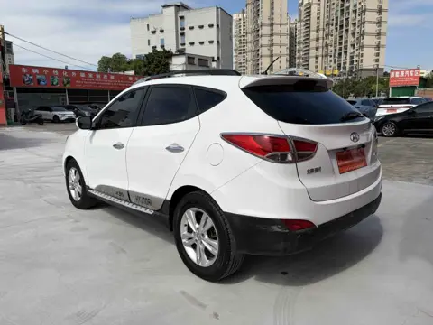 Hyundai ix35 2012 2.0L Automatic 2WD GL — thumbnail 8