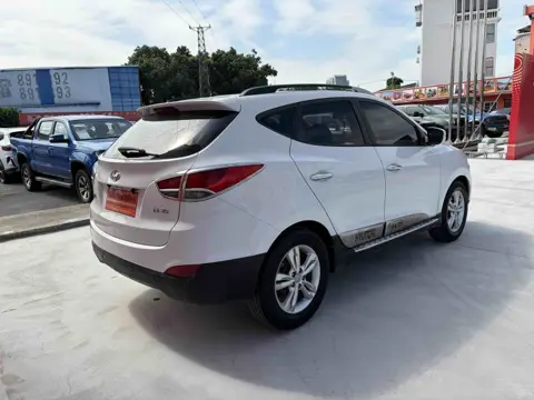 Hyundai ix35 2012 2.0L Automatic 2WD GL — thumbnail 10