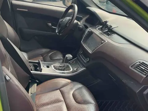 Landwind X7 2015 2.0T Panoramic Luxury Edition Automatic — thumbnail 8