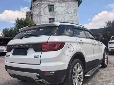 Landwind X7 2016 2.0T Panoramic Premium Automatic — thumbnail 4