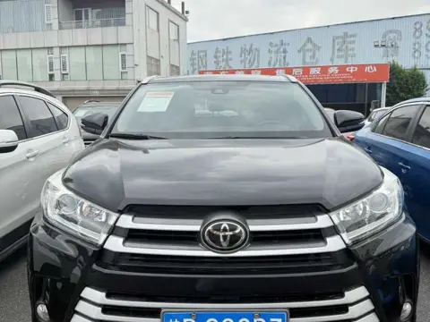 Toyota Highlander 2021 2.0T 4WD Premium 7-Seater — thumbnail 2