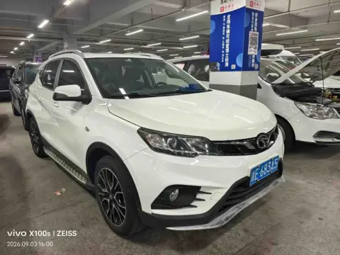 Soueast DX7 2019 Classic 1.5T Automatic Comfort Edition — thumbnail 3
