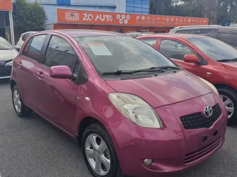 Toyota Yaris 2009 1.6E Automatic Comfort Edition — thumbnail 10