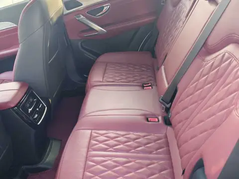 Jetour X70 PLUS 2023 1.5T DCT Ziqiang PRO 5-Seater — thumbnail 7